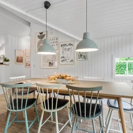 Nyaraló 4 Bedroom Cozy In Ansager