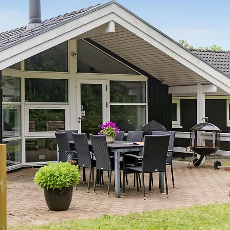 Nyaraló 4 Bedroom Cozy In Ansager