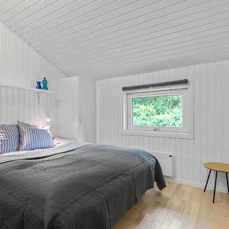 4 Bedroom Cozy In Holiday home Ansager