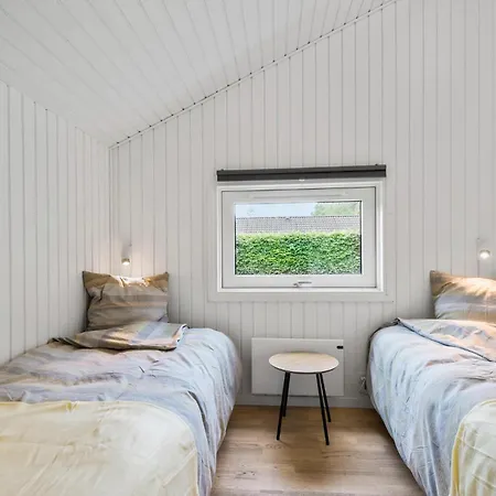 4 Bedroom Cozy In * Ansager