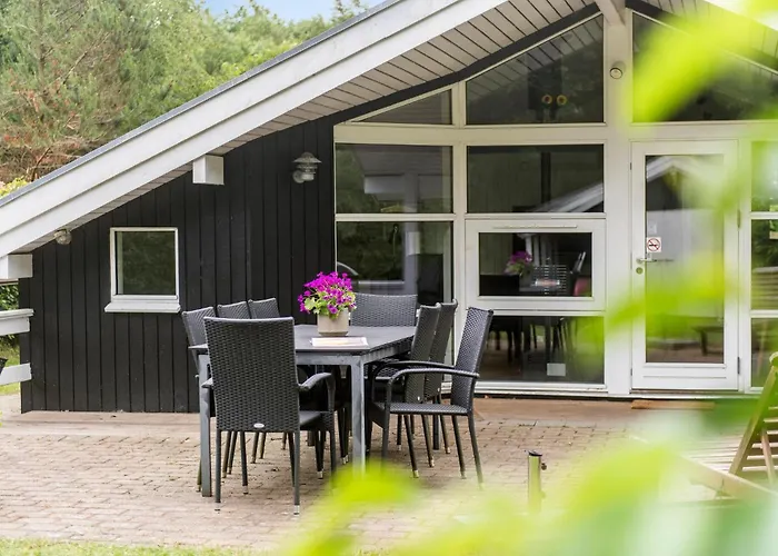 Prázdninový dům 4 Bedroom Cozy In *