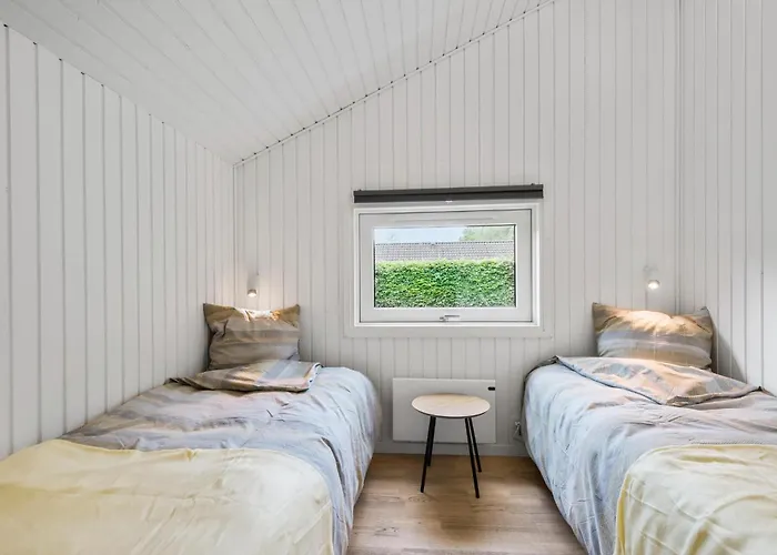 4 Bedroom Cozy In * Ansager